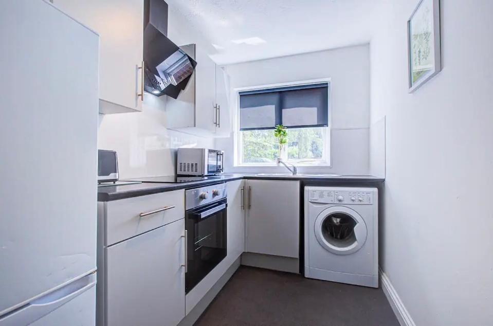 Spacious 2 Bedroom Appartement Londen